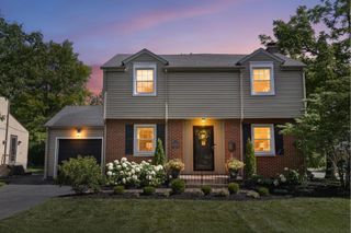 1578 College Hill Drive, Upper Arlington, OH 43221