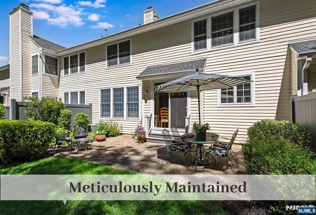 608 Fieldstone Terrace, Wyckoff, NJ 07481