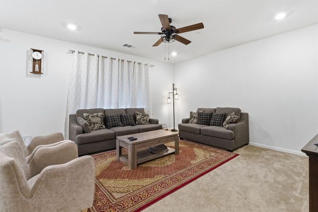 1653 Dairy Ln, Manteca, CA 95337