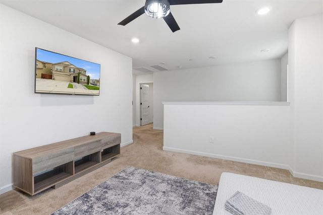 1653 Dairy Ln, Manteca, CA 95337