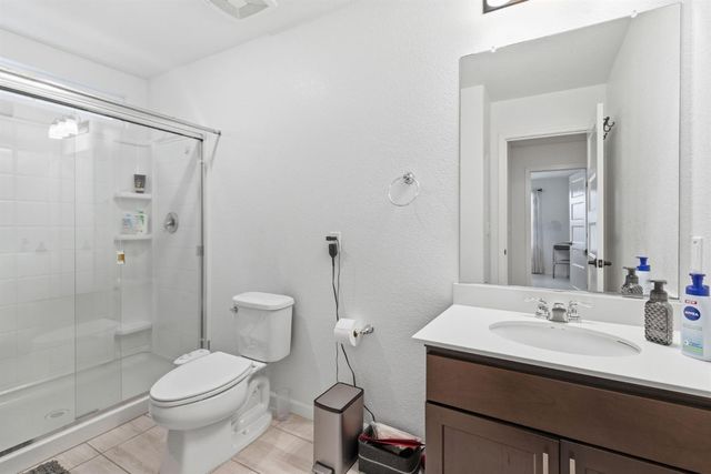 1653 Dairy Ln, Manteca, CA 95337