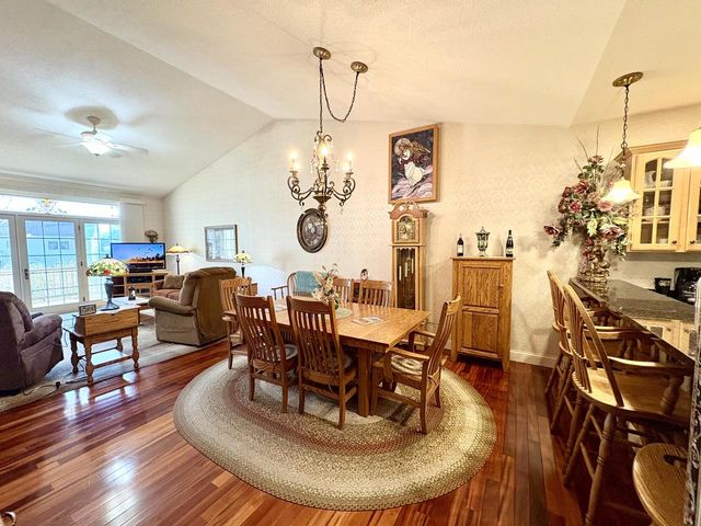 506 Green Coulee ROAD, Onalaska, WI 54650