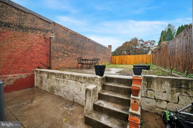 4383 MANAYUNK AVE, Philadelphia, PA 19128