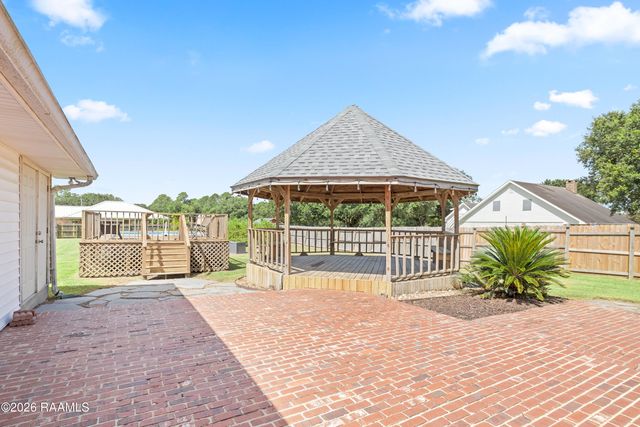817 Cemetery Road, St. Martinville, LA 70582