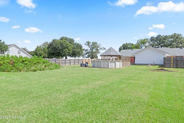 817 Cemetery Road, St. Martinville, LA 70582