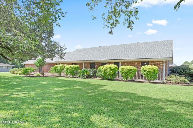 817 Cemetery Road, St. Martinville, LA 70582