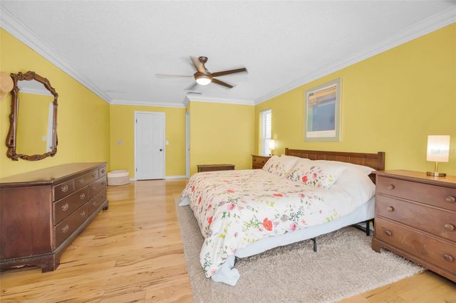 1665 SHAKER LANE, Dunedin, FL 34698