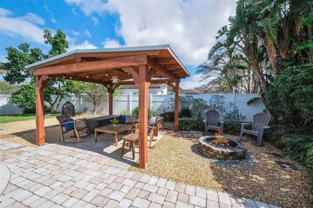 1665 SHAKER LANE, Dunedin, FL 34698