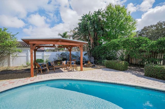 1665 SHAKER LANE, Dunedin, FL 34698