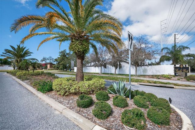 1665 SHAKER LANE, Dunedin, FL 34698