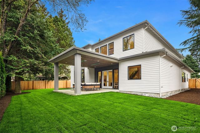 9717 167th Avenue NE, Redmond, WA 98052