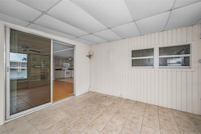 10539 TAHITIAN LANE 112, Largo, FL 33773