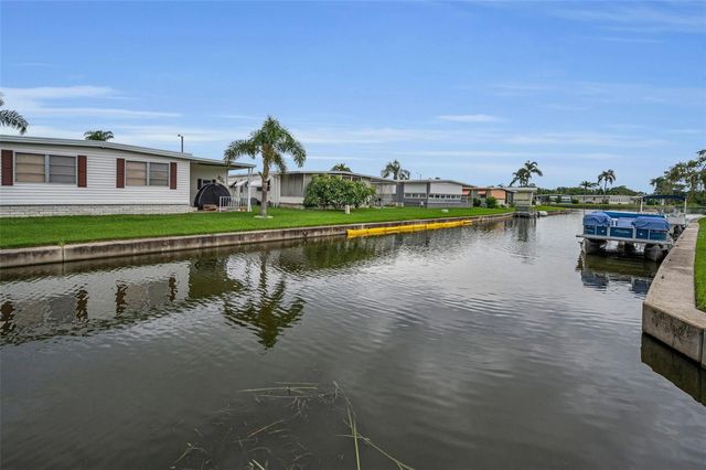 10539 TAHITIAN LANE 112, Largo, FL 33773