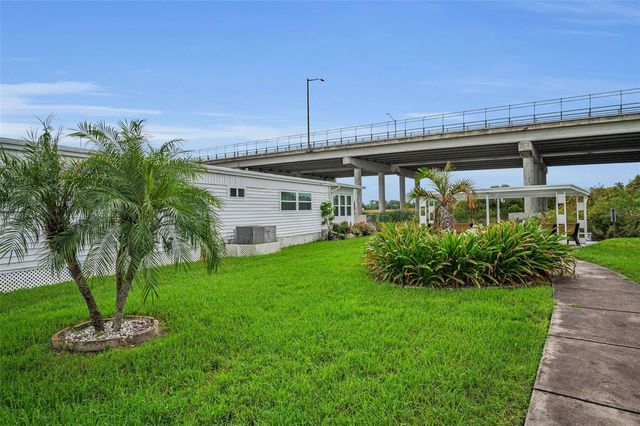 10539 TAHITIAN LANE 112, Largo, FL 33773