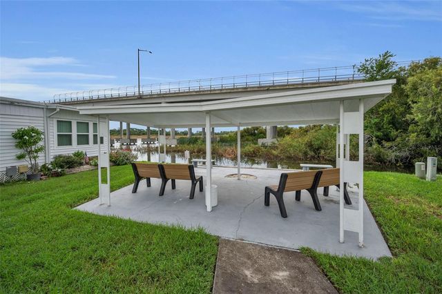 10539 TAHITIAN LANE 112, Largo, FL 33773