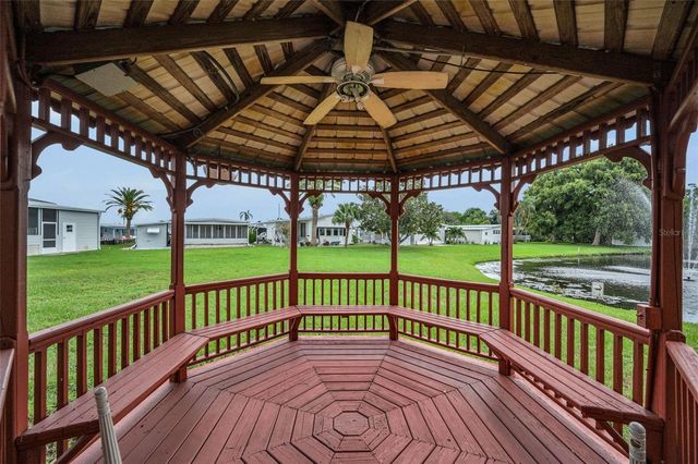 10539 TAHITIAN LANE 112, Largo, FL 33773