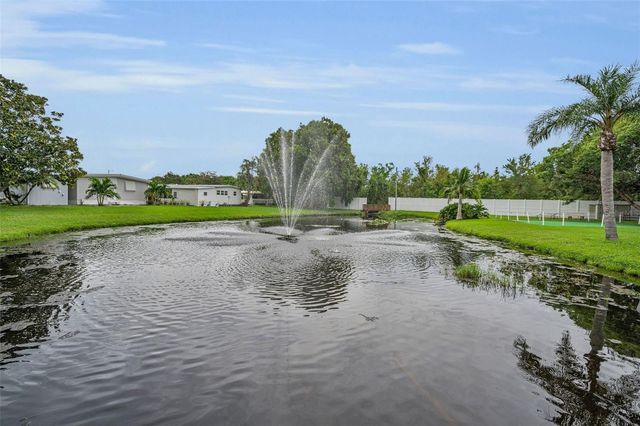 10539 TAHITIAN LANE 112, Largo, FL 33773