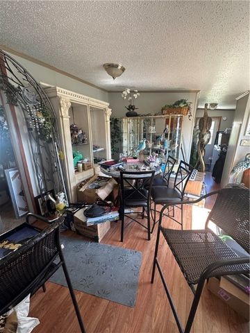 307 Sherwood Dr, Allegheny Twp - Wml, PA 15068