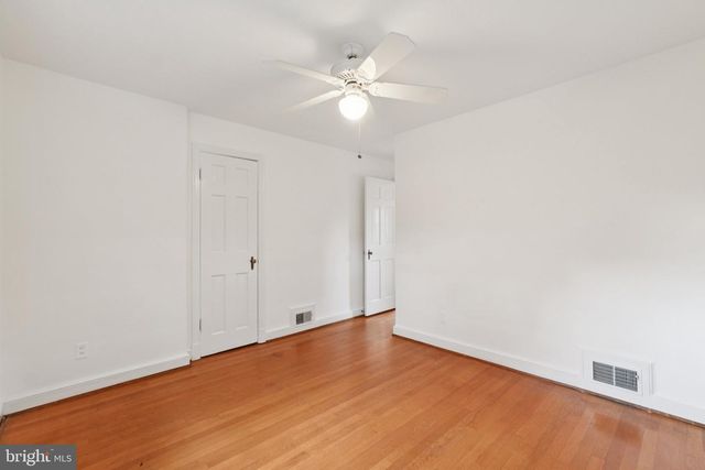 5008 44TH ST NW, Washington, DC 20016