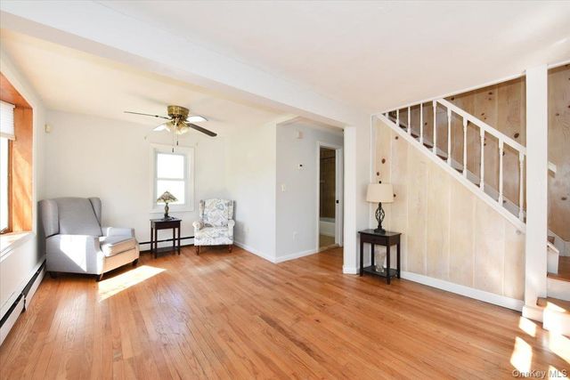 35 Montauk Drive, Bay Shore, NY 11706