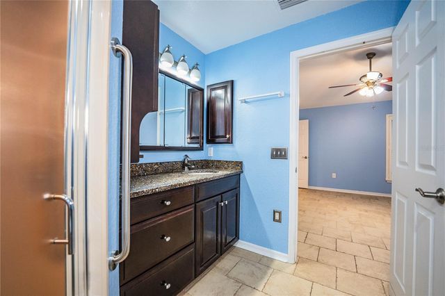 2724 SUNDANCE PLACE, Mulberry, FL 33860