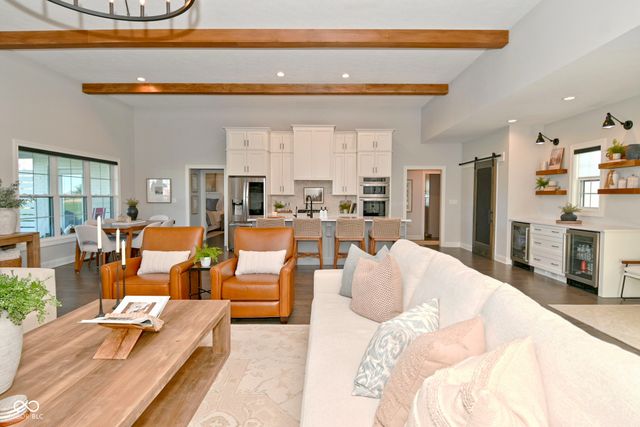 1111 Maclaren Court, Franklin, IN 46131