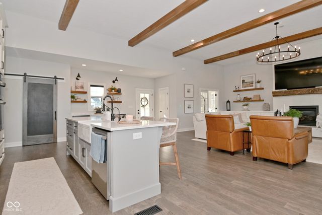 1111 Maclaren Court, Franklin, IN 46131