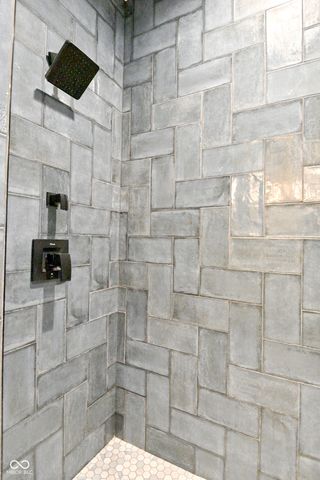 1111 Maclaren Court, Franklin, IN 46131