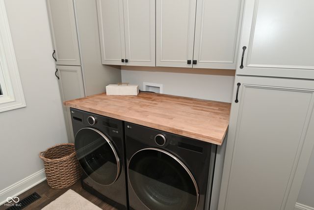 1111 Maclaren Court, Franklin, IN 46131