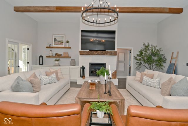 1111 Maclaren Court, Franklin, IN 46131