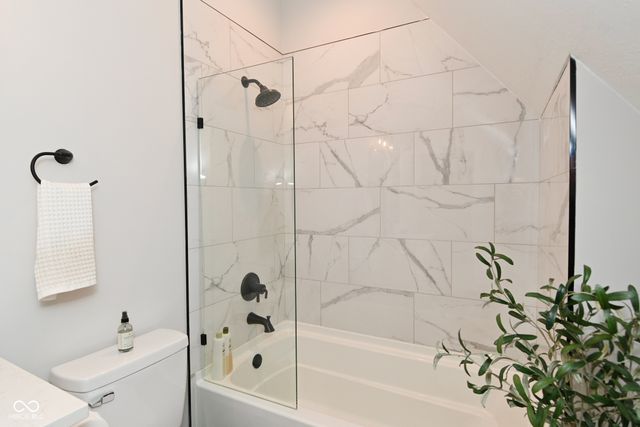 1111 Maclaren Court, Franklin, IN 46131