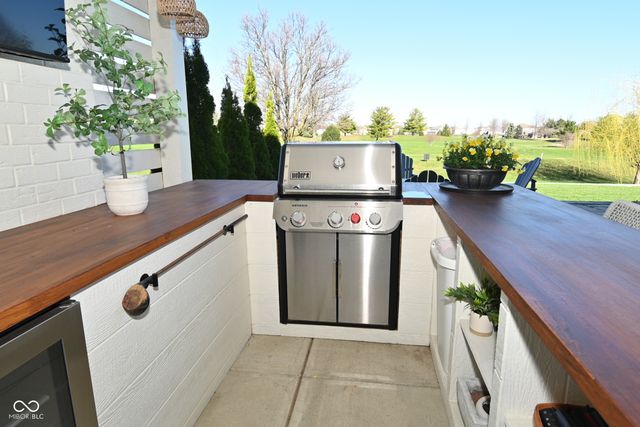 1111 Maclaren Court, Franklin, IN 46131