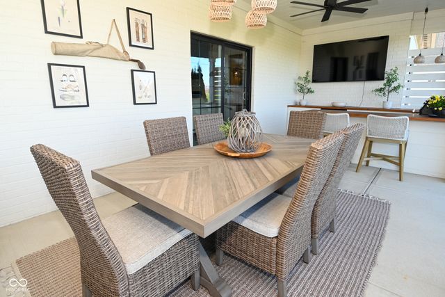 1111 Maclaren Court, Franklin, IN 46131