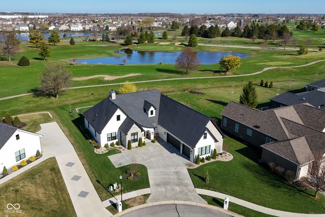 1111 Maclaren Court, Franklin, IN 46131