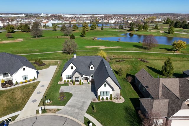 1111 Maclaren Court, Franklin, IN 46131