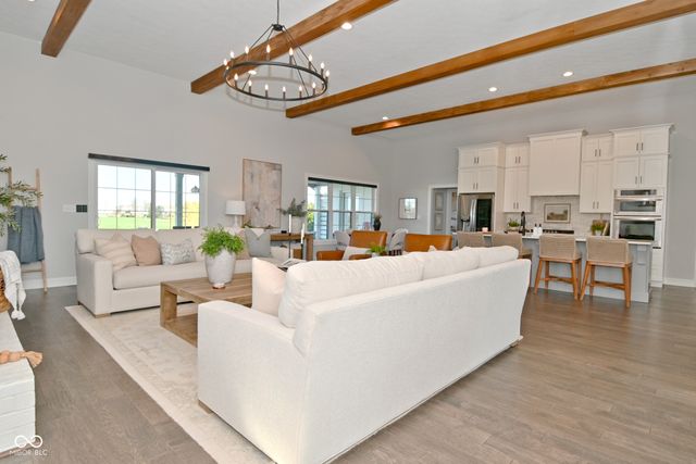 1111 Maclaren Court, Franklin, IN 46131