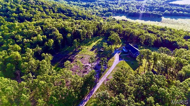 10704 Belle Road, Crocker, MO 65452