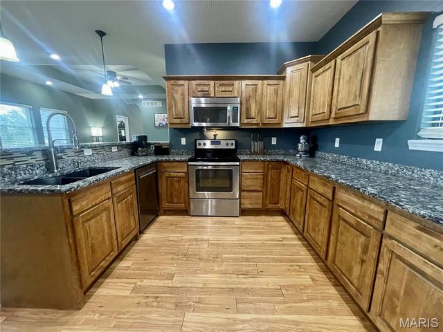 10704 Belle Road, Crocker, MO 65452