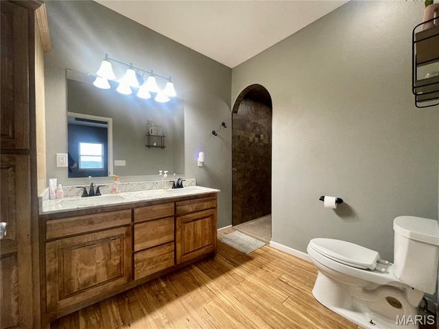 10704 Belle Road, Crocker, MO 65452