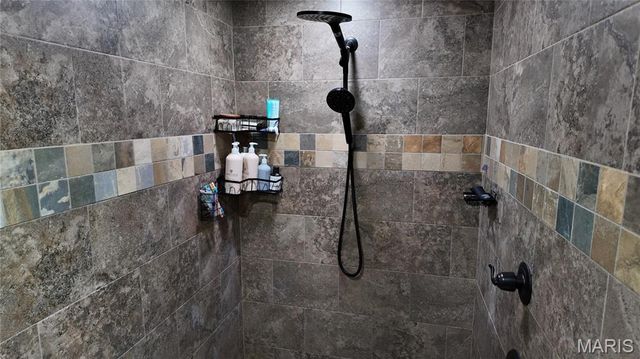 10704 Belle Road, Crocker, MO 65452