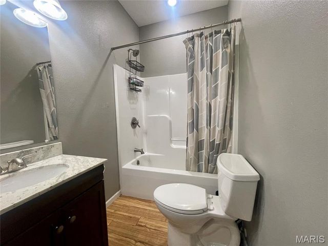 10704 Belle Road, Crocker, MO 65452