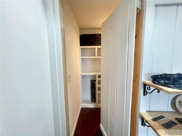 10704 Belle Road, Crocker, MO 65452