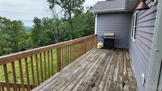 10704 Belle Road, Crocker, MO 65452