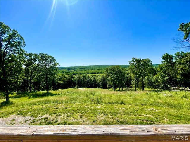 10704 Belle Road, Crocker, MO 65452