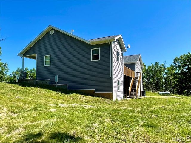 10704 Belle Road, Crocker, MO 65452