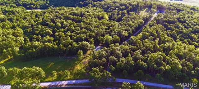 10704 Belle Road, Crocker, MO 65452