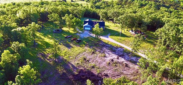 10704 Belle Road, Crocker, MO 65452