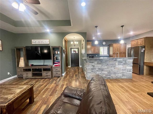 10704 Belle Road, Crocker, MO 65452