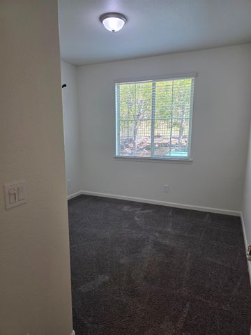 8099 Avanti Dr, El Dorado Hills, CA 95762