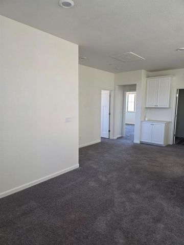 8099 Avanti Dr, El Dorado Hills, CA 95762